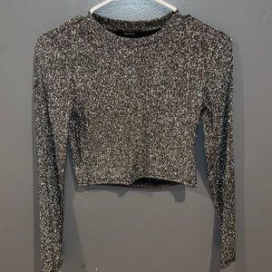 forever 21 sparkly long sleeve crop top. size medium